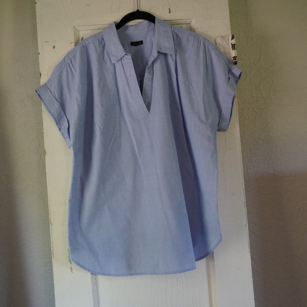 Talbots Poplin Split Neck Shirt End on End - Collared V-Neck Cuffed Sleeve - Picture 2 of 8